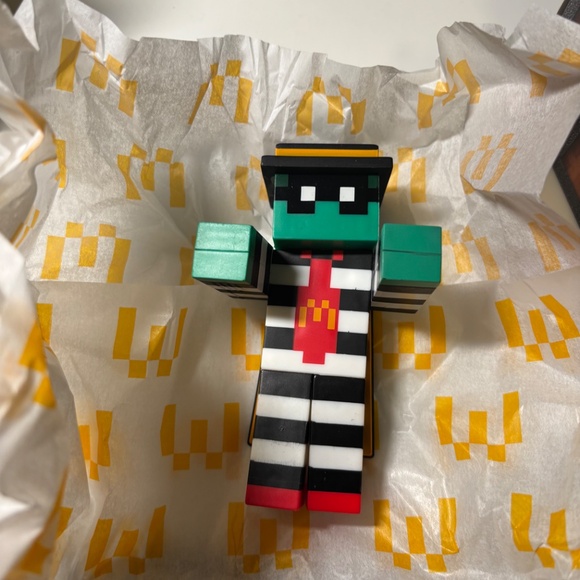McDonald’s Minecraft toy - Picture 2 of 2